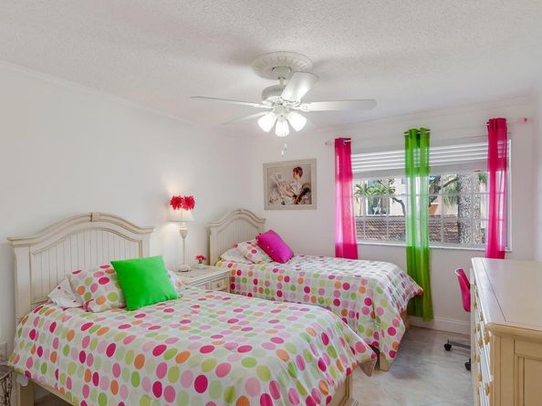 1715 Village Boulevard 201, West Palm Beach FL 33409