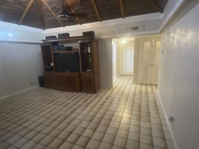 4802 Bayberry Ln, Tamarac FL 33319