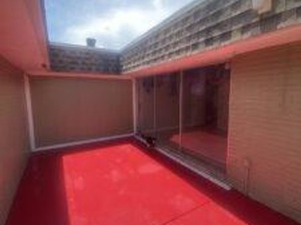 4802 Bayberry Ln, Tamarac FL 33319