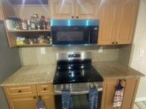 4802 Bayberry Ln, Tamarac FL 33319