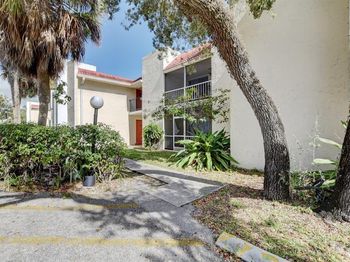640 NW 13th St