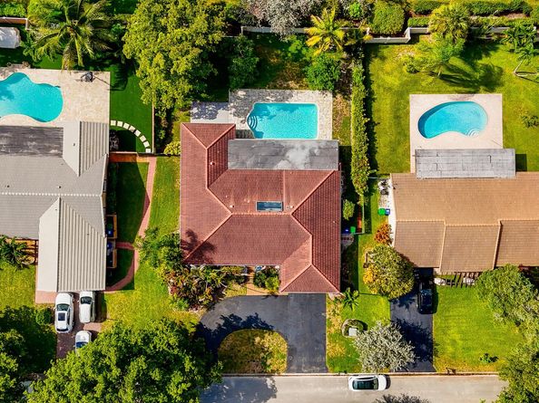 11020 NW 8th Ct, Coral Springs FL 33071