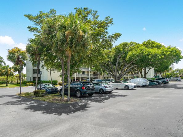 1605 S Us Highway 1 501M1, Jupiter FL 33477