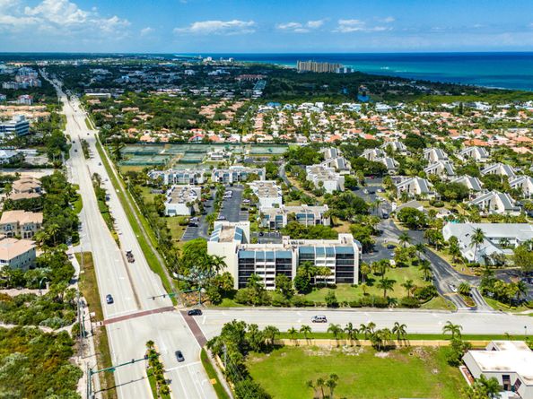 1605 S Us Highway 1 501M1, Jupiter FL 33477