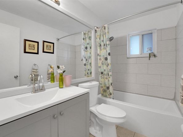260 S Golf Blvd, Pompano Beach FL 33064