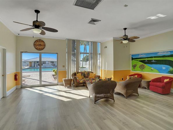 260 S Golf Blvd, Pompano Beach FL 33064