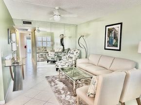 3057 Yarmouth C, Boca Raton FL 33434