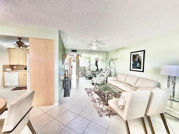 3057 Yarmouth C, Boca Raton FL 33434