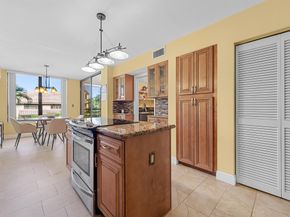 7209 Promenade Drive 201, Boca Raton FL 33433