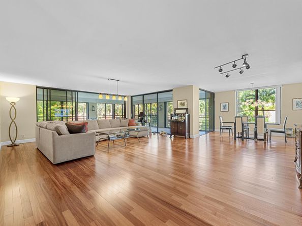7209 Promenade Drive 201, Boca Raton FL 33433