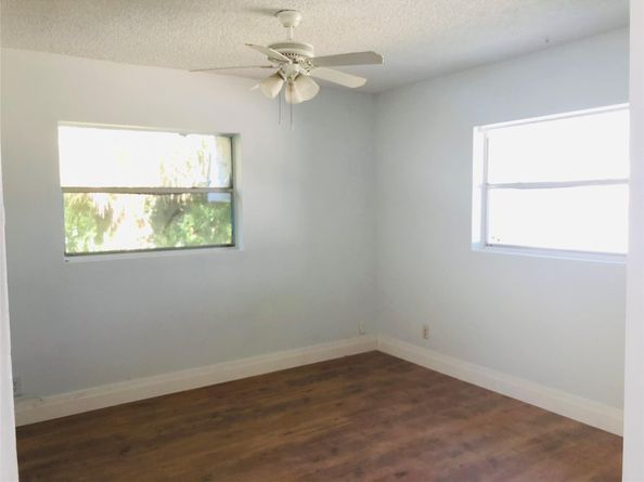 575 NW 41st St, Fort Lauderdale FL 33309