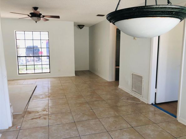 575 NW 41st St, Fort Lauderdale FL 33309
