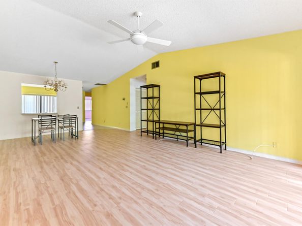 2641 Gately Drive W 1701, West Palm Beach FL 33415