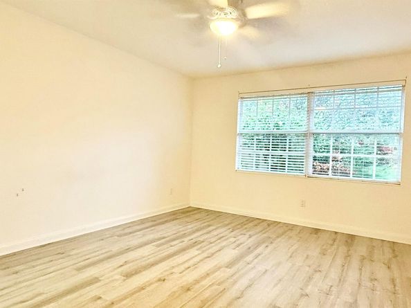 2861 Livingston Lane, West Palm Beach FL 33411