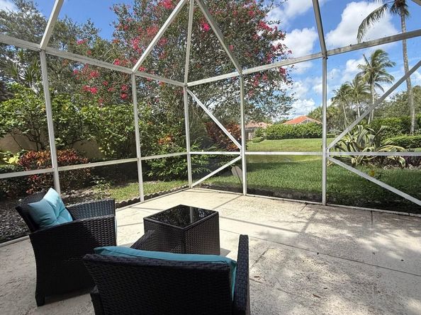 2861 Livingston Lane, West Palm Beach FL 33411