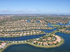 2861 Livingston Lane, West Palm Beach FL 33411