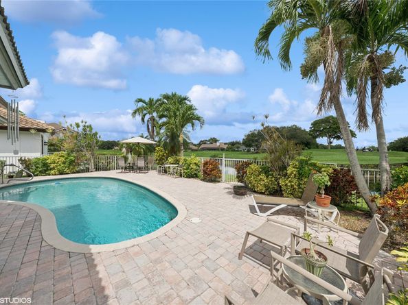 11709 Highland Pl, Coral Springs FL 33071