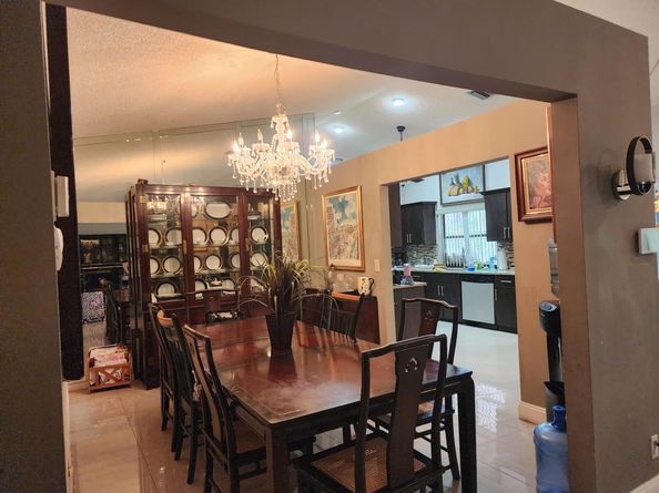 1533 NW 111 Avenue, Coral Springs FL 33071