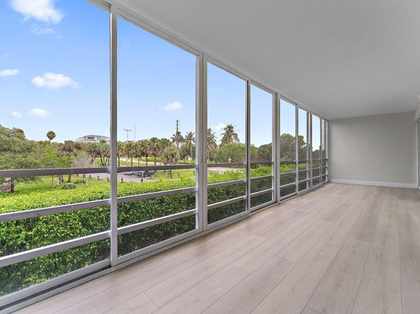 20 Celestial Way 215, Juno Beach FL 33408