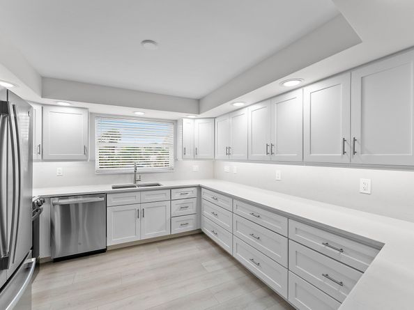 20 Celestial Way 215, Juno Beach FL 33408