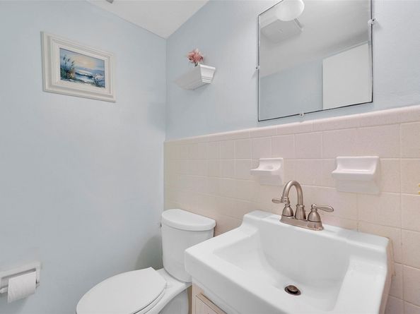 2050 NE 39th St E306, Lighthouse Point FL 33064