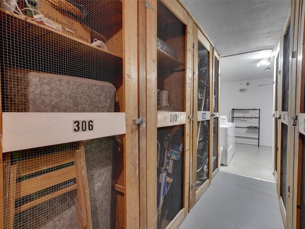 2050 NE 39th St E306, Lighthouse Point FL 33064