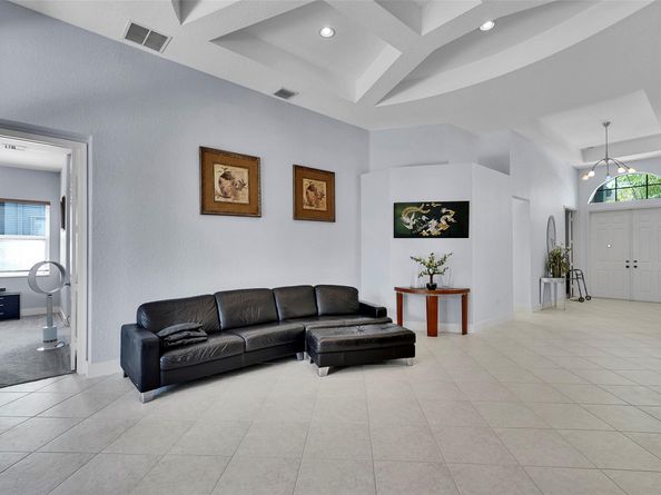 16714 SW 10th St, Pembroke Pines FL 33027