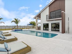 2504 Embassy Drive, West Palm Beach FL 33401