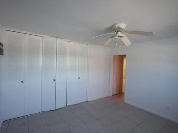 1050 E Sample Road Road E 101, Pompano Beach FL 33064