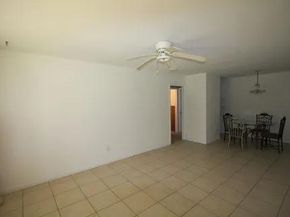 1050 E Sample Road Road E 101, Pompano Beach FL 33064