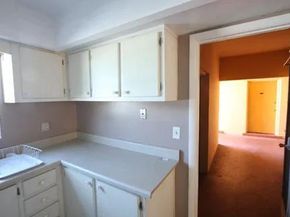 1050 E Sample Road Road E 101, Pompano Beach FL 33064