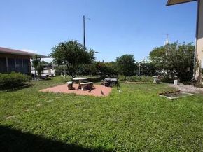 1050 E Sample Road Road E 101, Pompano Beach FL 33064