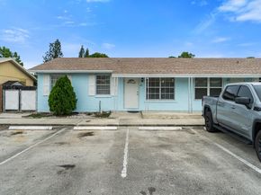 911 Sumter Road W, West Palm Beach FL 33415