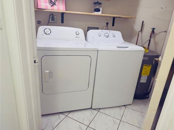 10257 NW 9th Street cir 203, Miami FL 33172