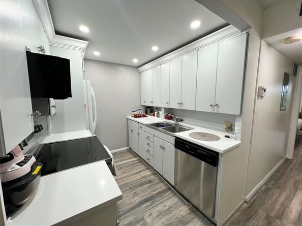 410 Grantham A 410, Deerfield Beach FL 33442