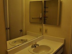 2465 NW 33rd St 1506, Oakland Park FL 33309