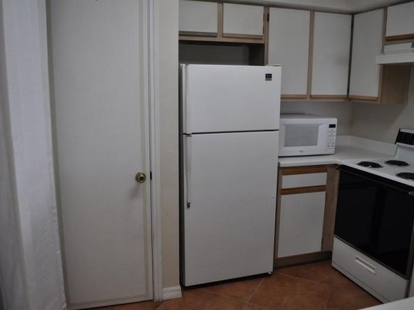 2465 NW 33rd St 1506, Oakland Park FL 33309