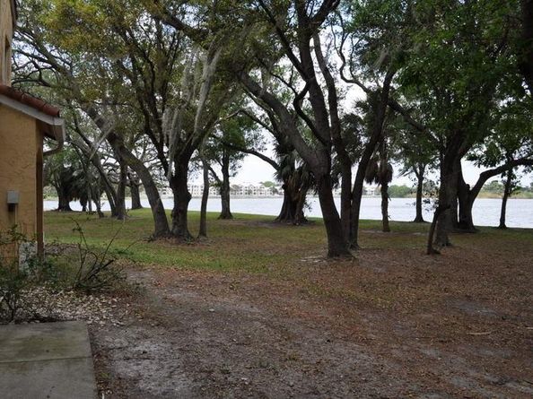 2465 NW 33rd St 1506, Oakland Park FL 33309