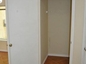 2465 NW 33rd St 1506, Oakland Park FL 33309