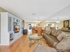 9800 Pecan Tree Drive B, Boynton Beach FL 33436