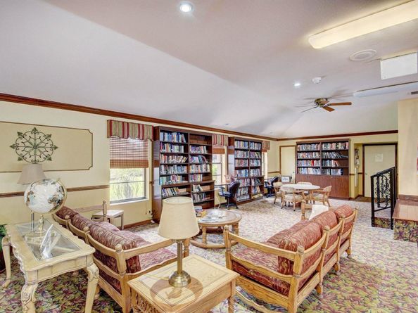 9800 Pecan Tree Drive B, Boynton Beach FL 33436