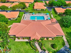 9800 Pecan Tree Drive B, Boynton Beach FL 33436