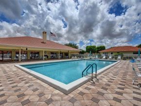 9800 Pecan Tree Drive B, Boynton Beach FL 33436