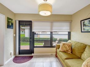 9800 Pecan Tree Drive B, Boynton Beach FL 33436