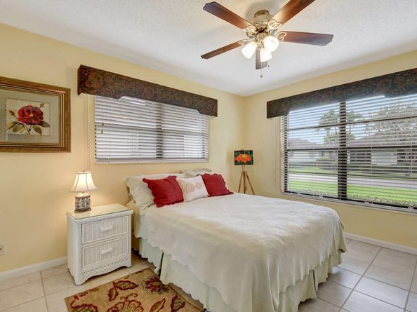 9800 Pecan Tree Drive B, Boynton Beach FL 33436