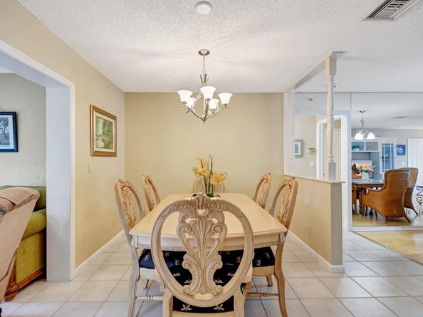 9800 Pecan Tree Drive B, Boynton Beach FL 33436