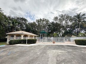 6161 Swans Ter, Coconut Creek FL 33073