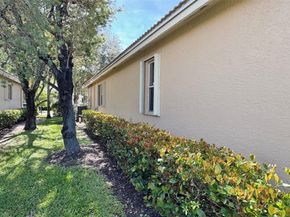 6161 Swans Ter, Coconut Creek FL 33073