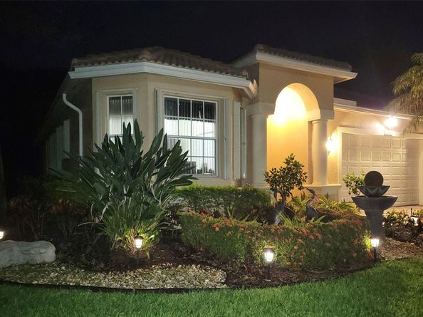 6161 Swans Ter, Coconut Creek FL 33073