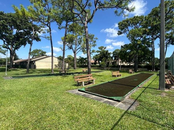725 Sunny Pine Way A, Greenacres FL 33415